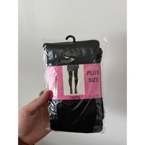 Women's Plus Size Footed Tights – Black – Fits Up to 3X – New in Package